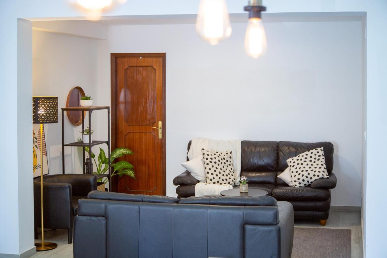 Cozy Room In Cascais City With Full Kitchen 5 Minutes From The Beach Екстериор снимка